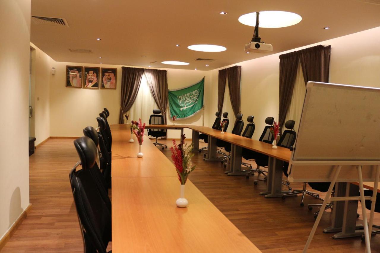 Address Sharurah Hotel Екстериор снимка